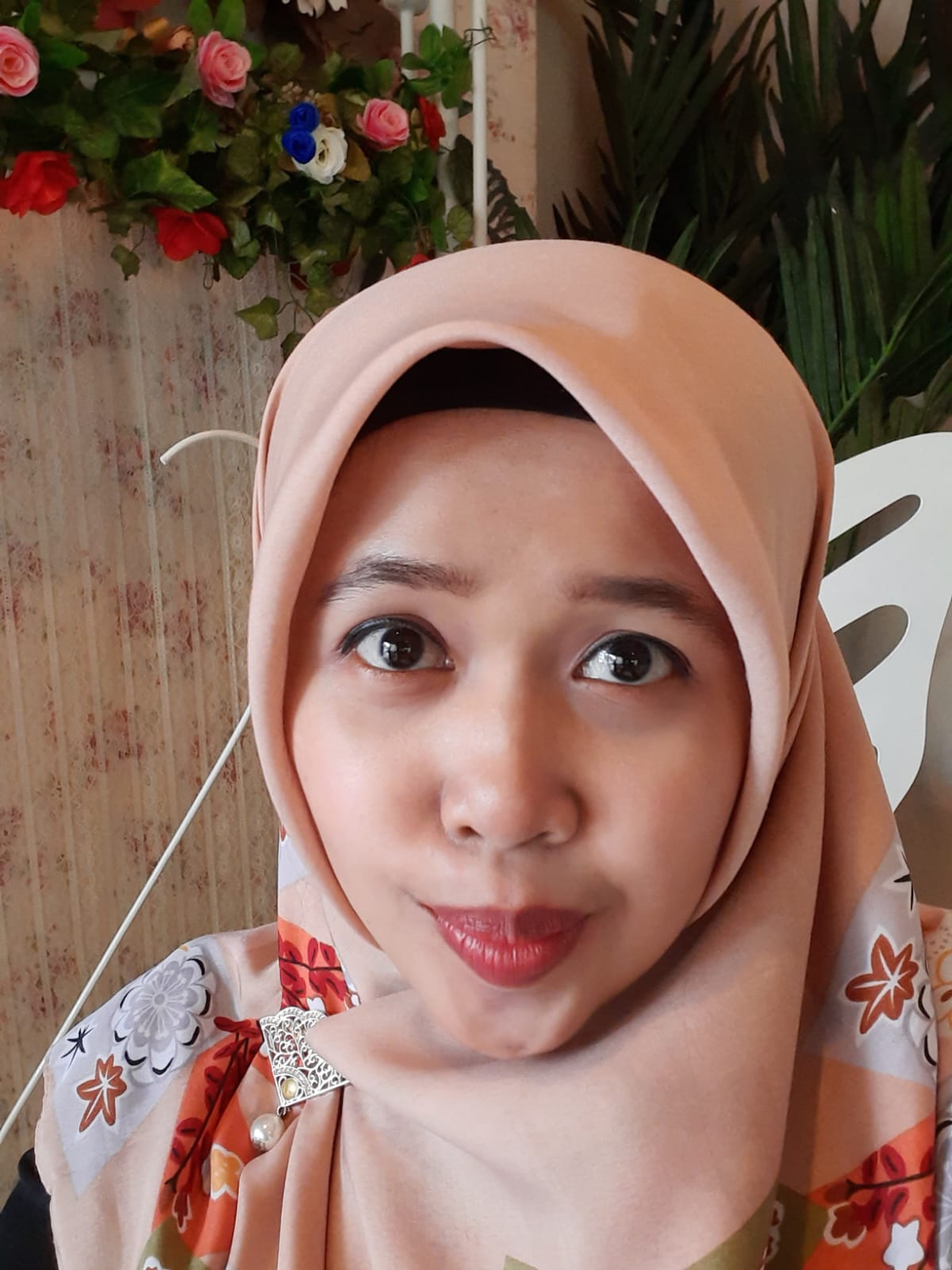 Hana Humaeriyah, S.Si., M.I.L.